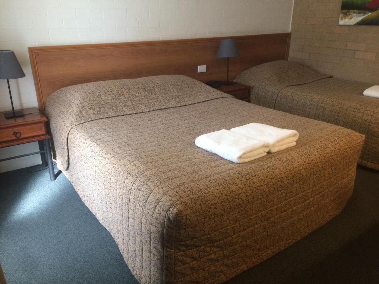 Alexander Motor Inn Moree Extérieur photo